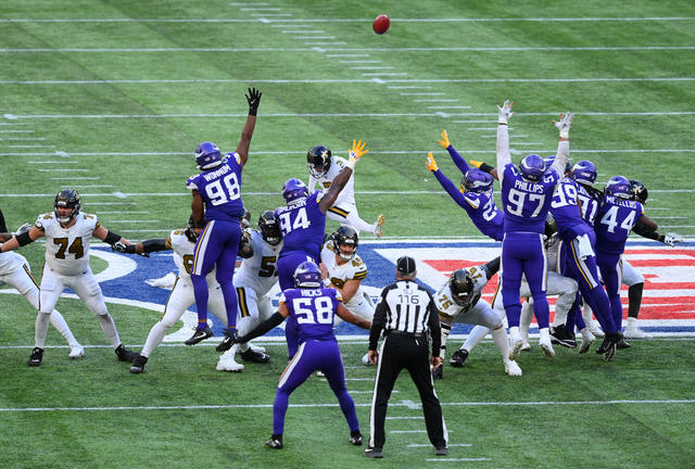 CBS dumps Vikings game from national audience in 3rd quarter - Sports  Illustrated Minnesota Sports, News, Analysis, and More