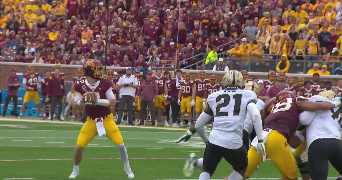 Purdue stifles no 21 minnesota for 20 10 win cbs minnesota