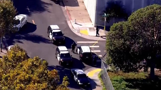West Oakland fatal shooting investigation 