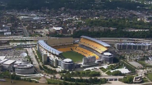 man-dies-after-falling-from-escalator-after-steelers-game.jpg 