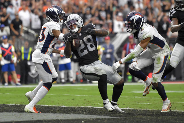 Denver Broncos lose 32-23 to Las Vegas Raiders in Week 4