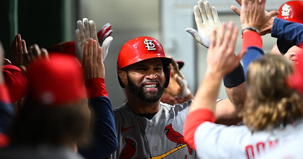 Albert Pujols hits 703 career home runs in 2-3 loss to Pirates