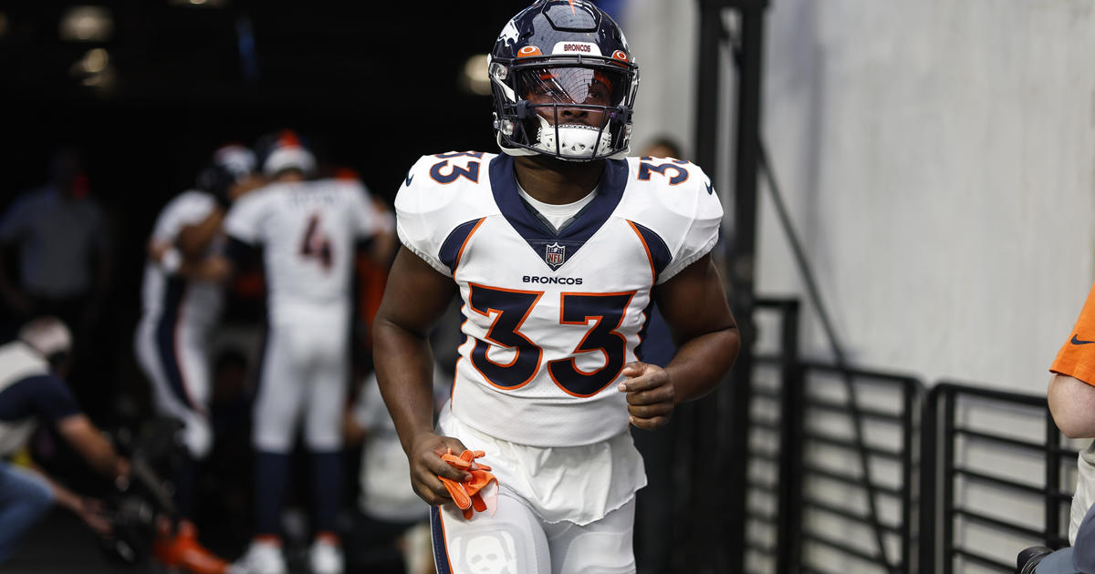 Broncos place Javonte Williams on IR, sign Latavius Murray - CBS Colorado