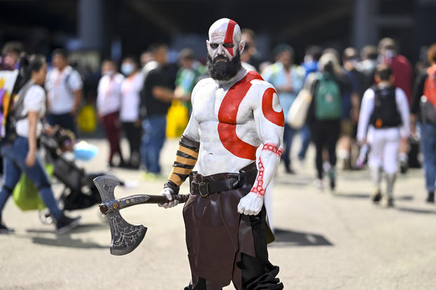 Kratos poses during New York Comic Con 2022 on October 06, 2022 in New York City. 