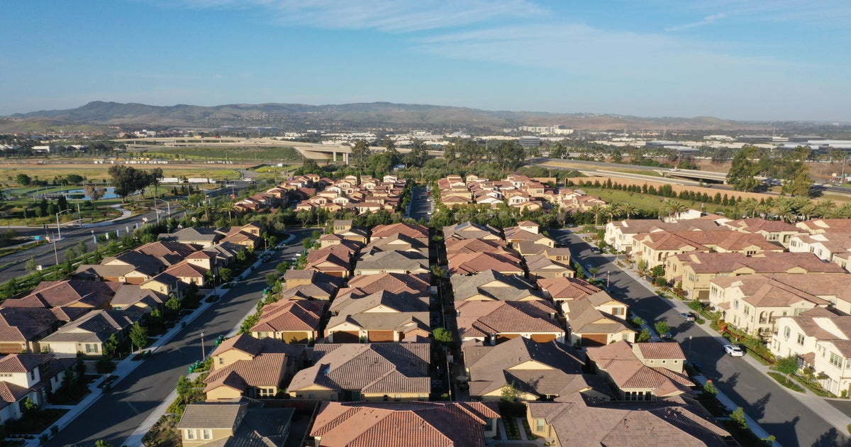 Irvine Ca Airport Code