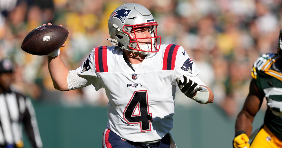 Report: Bailey Zappe to start at quarterback for Patriots vs. Lions - CBS  Boston