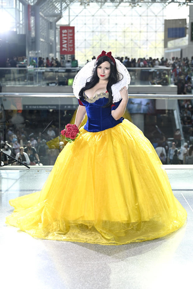A Snow White cosplayer poses at New York Comic Con 2022 on October 07, 2022 in New York City. 