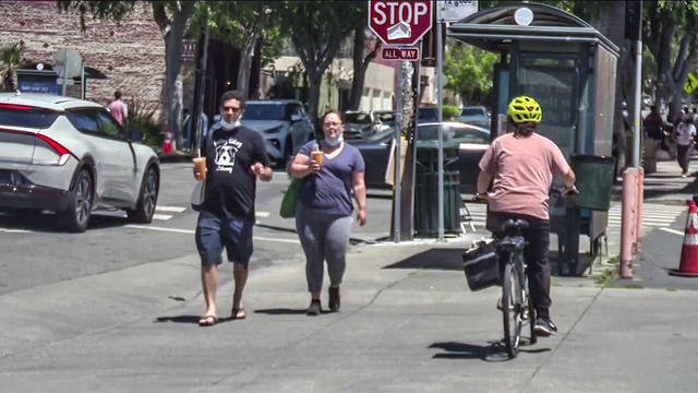 Street Traffic in Berkeley 