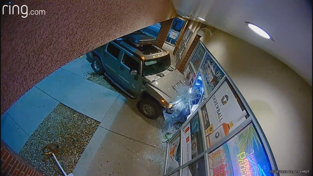 liquor-store-break-ins-6pkg-transfer-frame-59.jpg 