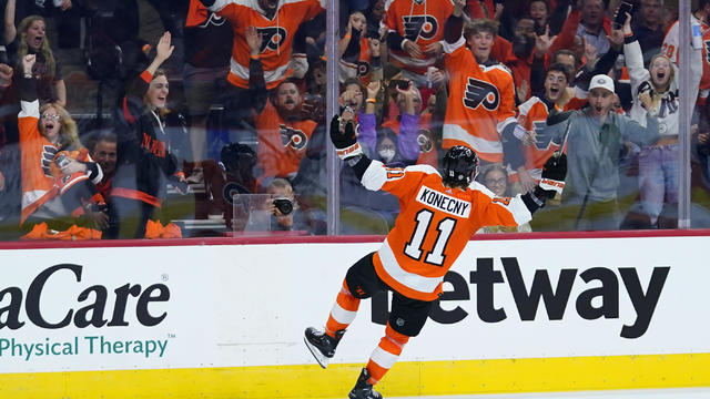 Philadelphia Flyers - Wasted no time. Congrats to Morgan Frost on scoring  his first career goal in his NHL debut!