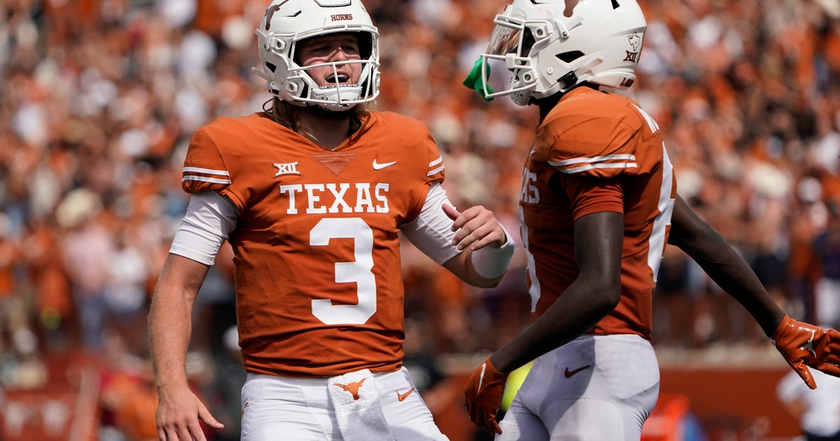 No. 22 Texas rallied in the fourth quarter to beat Iowa State 24-21