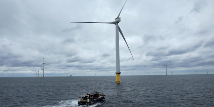 Powering England with the world's largest offshore wind farm 