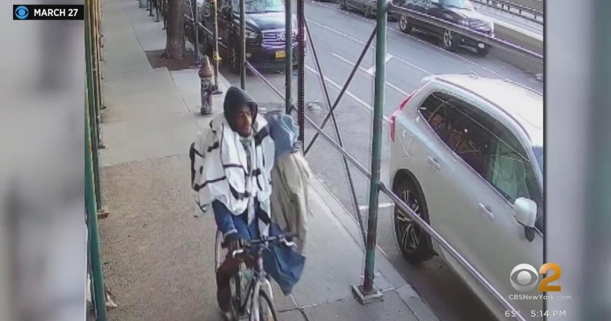 Man on bike accused of attacking women in Manhattan - CBS New York