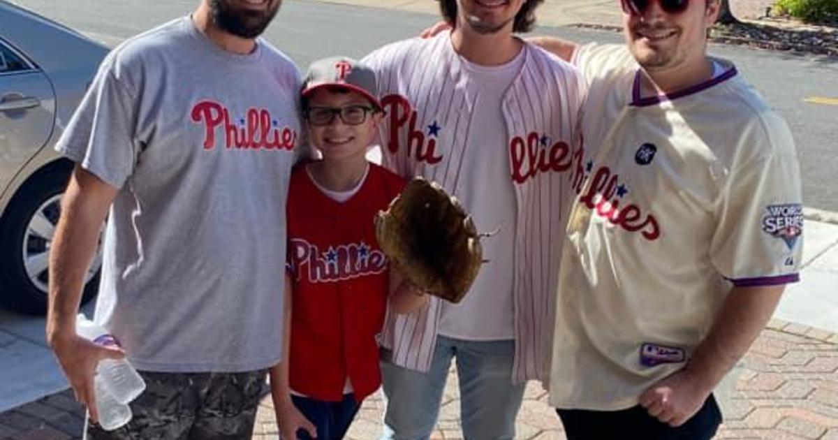 Red October: Phillies fan photos