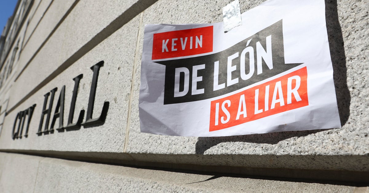 Los Angeles City Councilmember Kevin de León refuses to resign after racist remarks