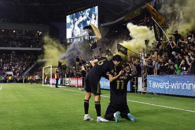 Los Angeles Galaxy v Los Angeles Football Club 