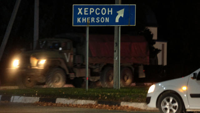 cbsn-fusion-putin-declares-martial-law-in-annexed-ukrainian-territories-thumbnail-1392006-640x360.jpg 