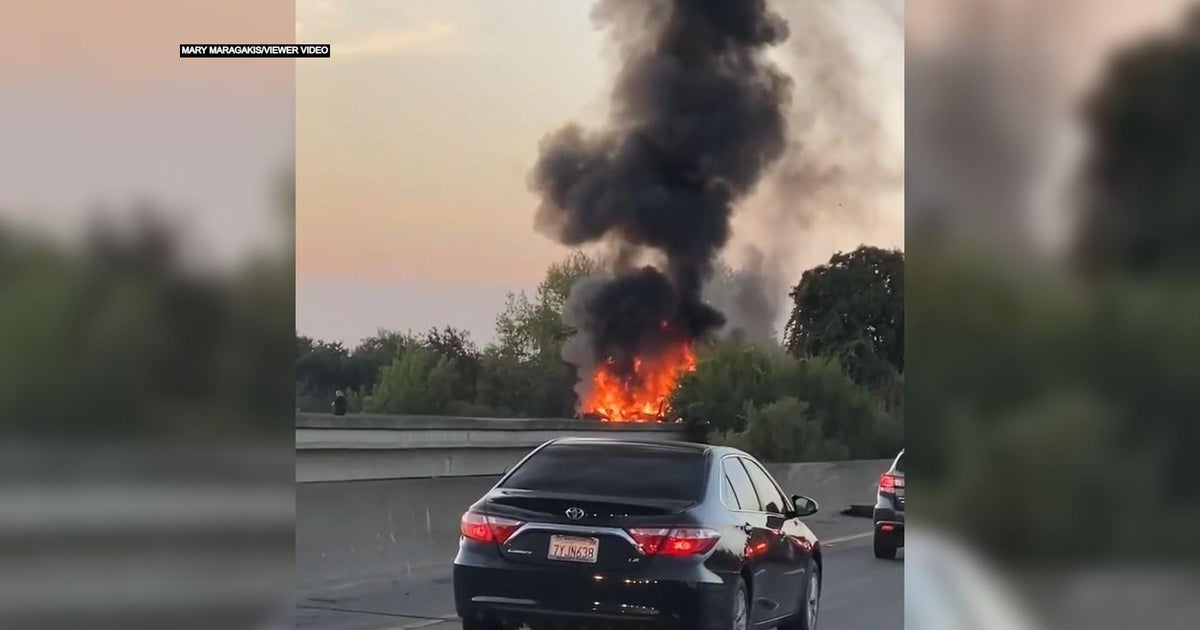 Northbound I-5 blocked after big rig fire near Twin Cities Road - Vimarsana News