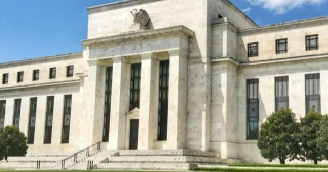 Stocks rally as investors hope Fed may slow interest rate hikes - CBS News