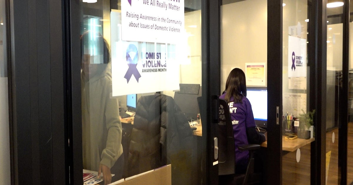 Harlem domestic violence survivor advocates to save others - Vimarsana News