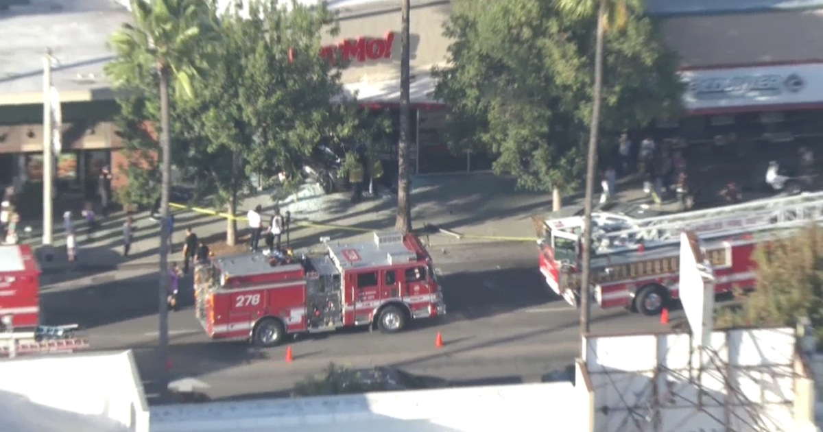 4 injured after car slams into BevMo in Studio City - CBS Los Angeles