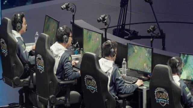 1022-cbsreports-esportsreupload-1400020-640x360.jpg 