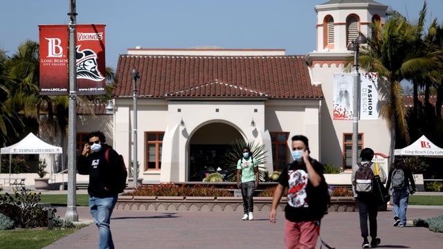 Enrollment at California Community Colleges has plummeted nearly 20% during the pandemic to about 1.3 million students from fall 2019 to fall of 2021, according to state data 