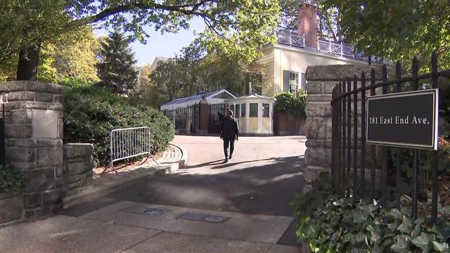 An exterior shot of Gracie Mansion in New York City. 
