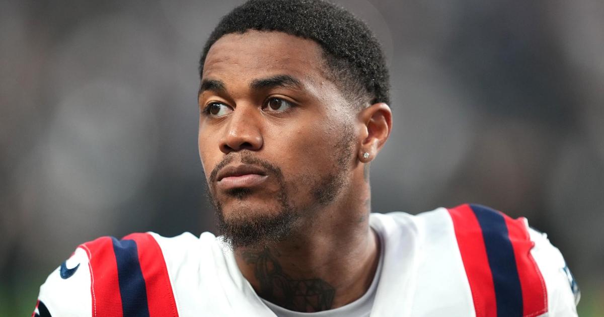 Patriots wide receiver Kendrick Bourne reportedly out Monday with toe  injury - CBS Boston