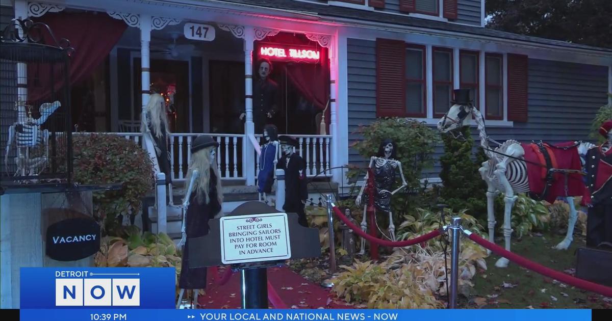 Halloween on Tillson Street serves up another year of scares in Metro