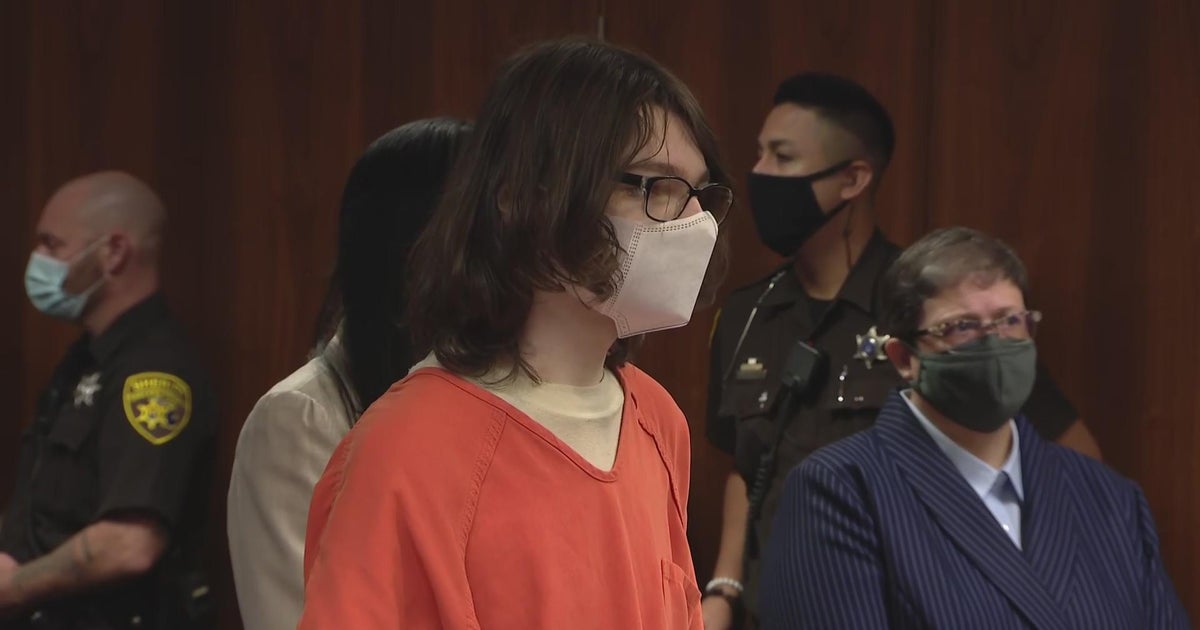 WATCH LIVE: Ethan Crumbley pleads guilty - CBS Detroit