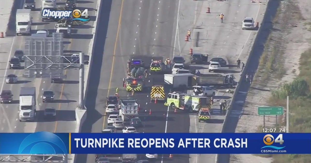 6 people hurt in Turnpike crash in NW dade