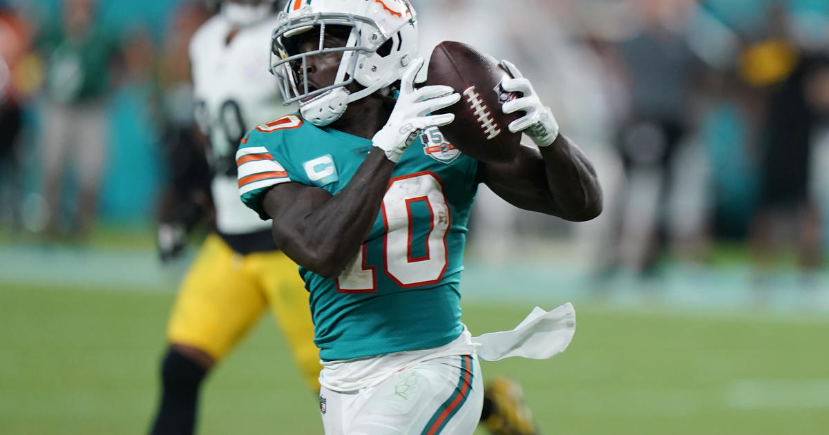 MDPD: Dolphins WR Tyreek Hill underneath investigation