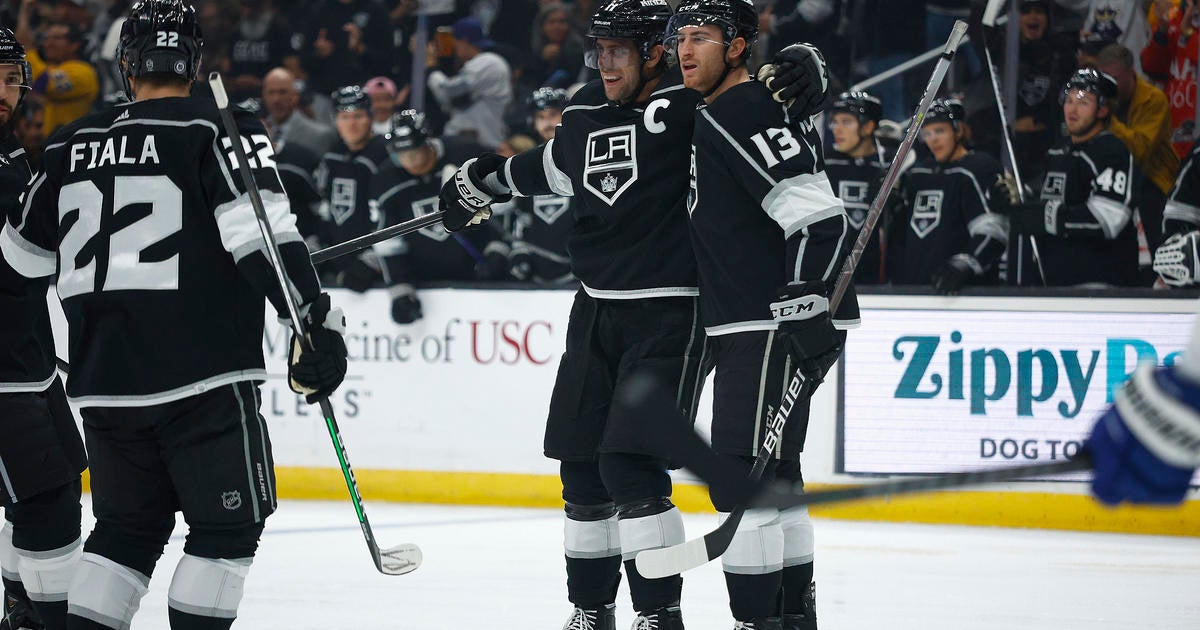 Kings beat Lightning 4-2 to snap 10-game series skid - CBS Los Angeles