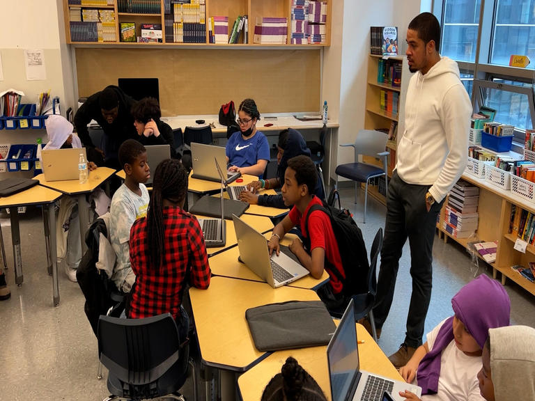 Hood Code offers computer skills to kids in public housing