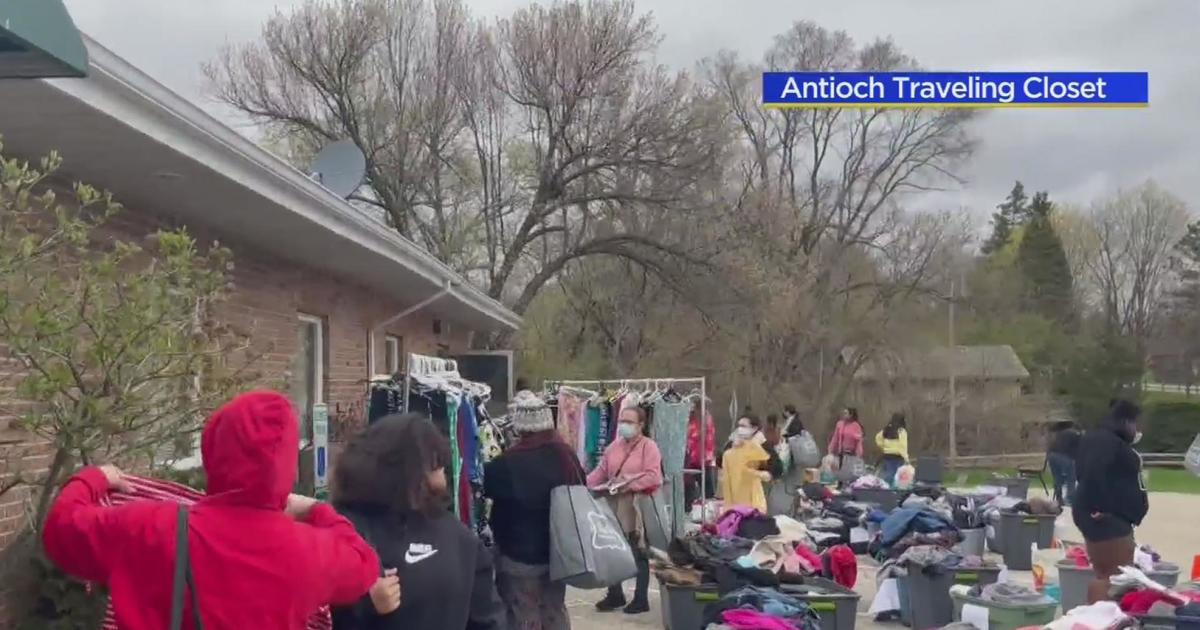 Antioch Traveling Closet hosting winter wear giveaway Saturday