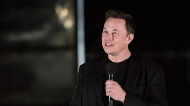 cbsn-fusion-reports-elon-musk-in-charge-of-twitter-thumbnail-1417578-640x360.jpg 