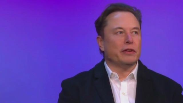 cbsn-fusion-elon-musk-fires-top-executives-after-twitter-takeover-thumbnail-1418762-640x360.jpg 