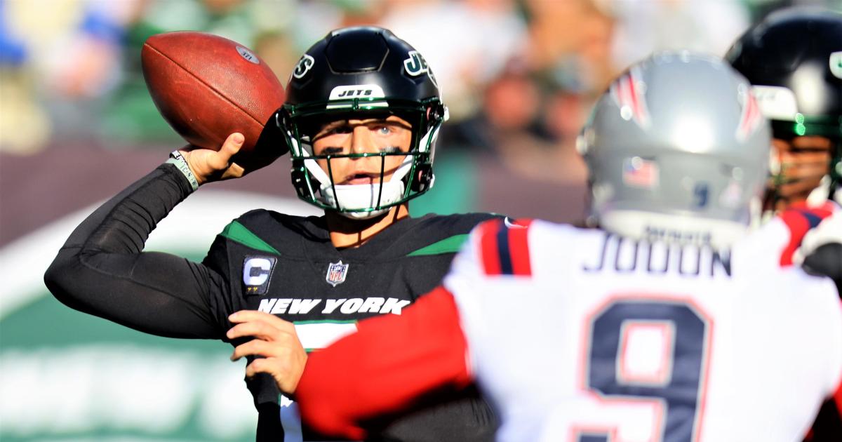 Jets QB Zach Wilson has snarky exchange with reporter when asked about last  Patriots loss 