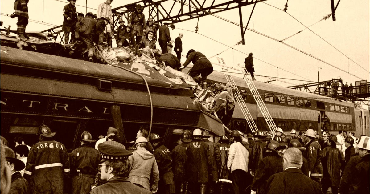 Memorial service marks 50th anniversary of deadly Illinois Central ...