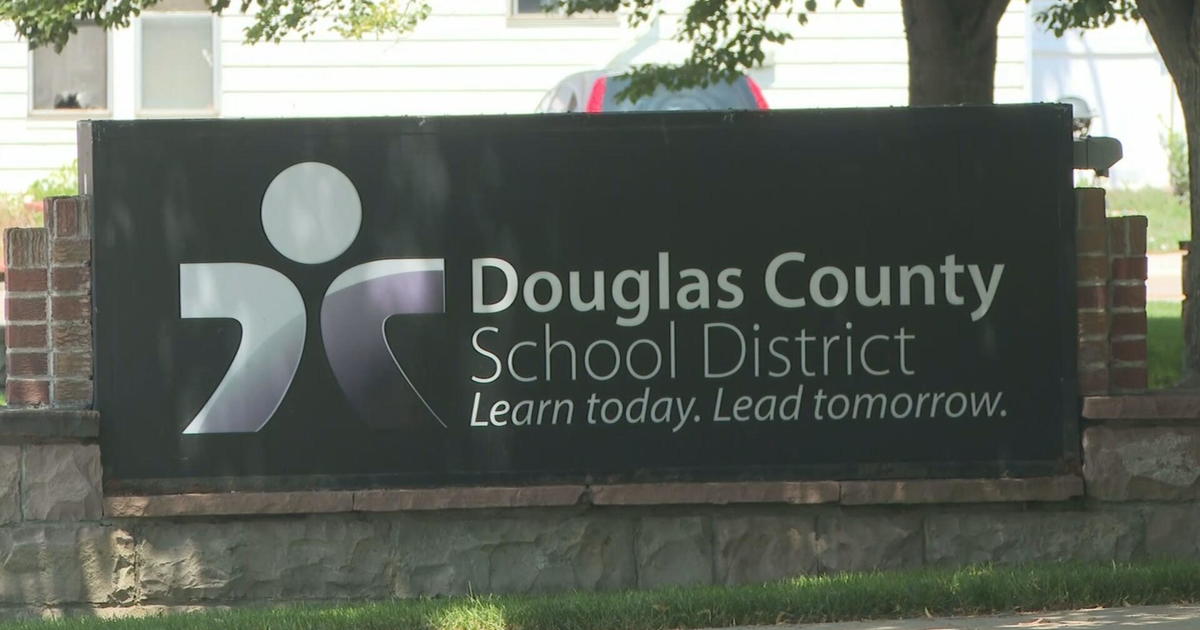 Handouts Don't Help signs will appear around Douglas County - CBS Colorado