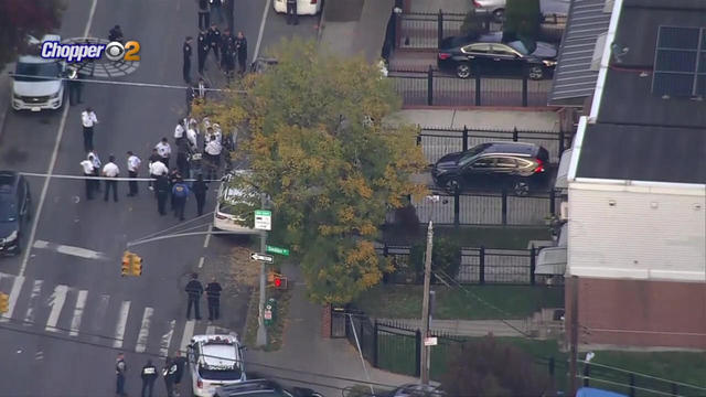 nypd-officers-shoot-man-armed-with-machete.jpg 