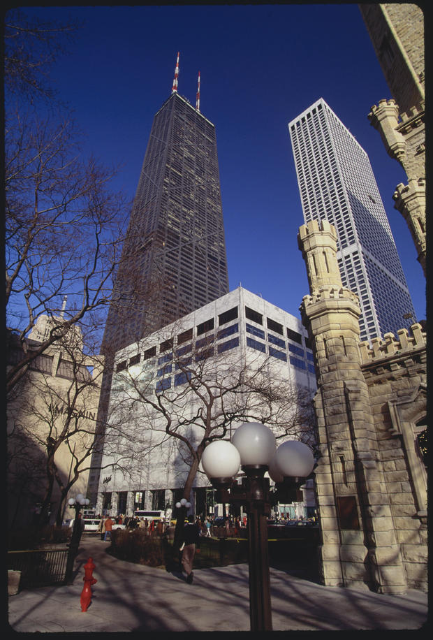 Exterior of Chicago's Water Tower Building Site 
