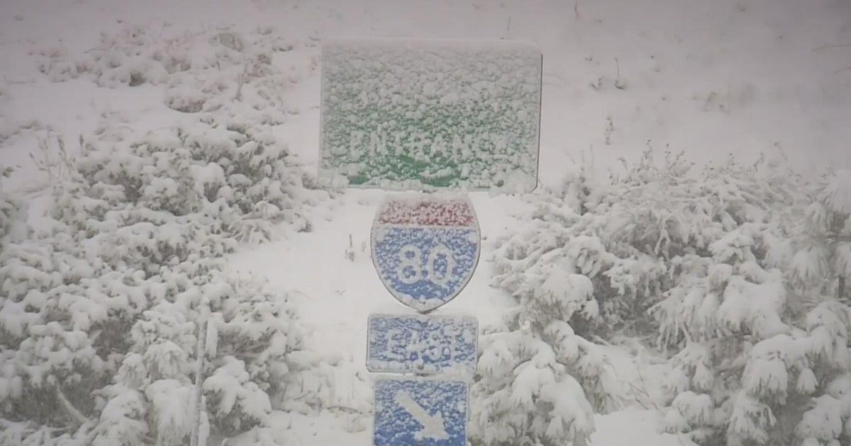 Sierra travelers hit with heavy snow and road closures