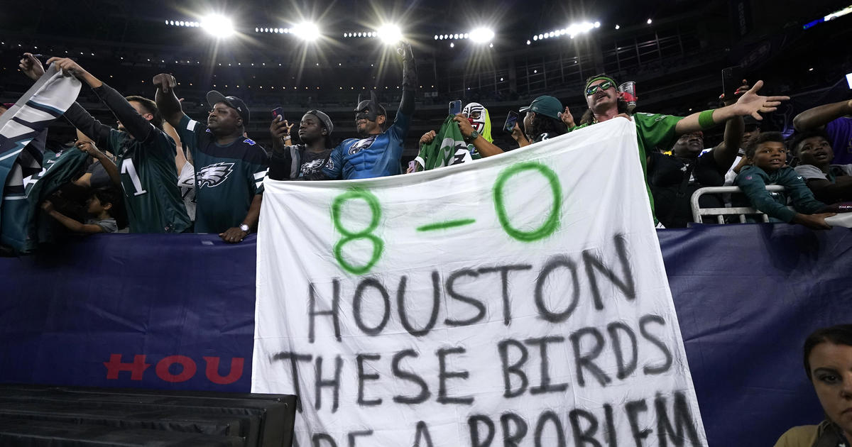Philadelphia vs. Houston: World Series Game 5, undefeated Eagles