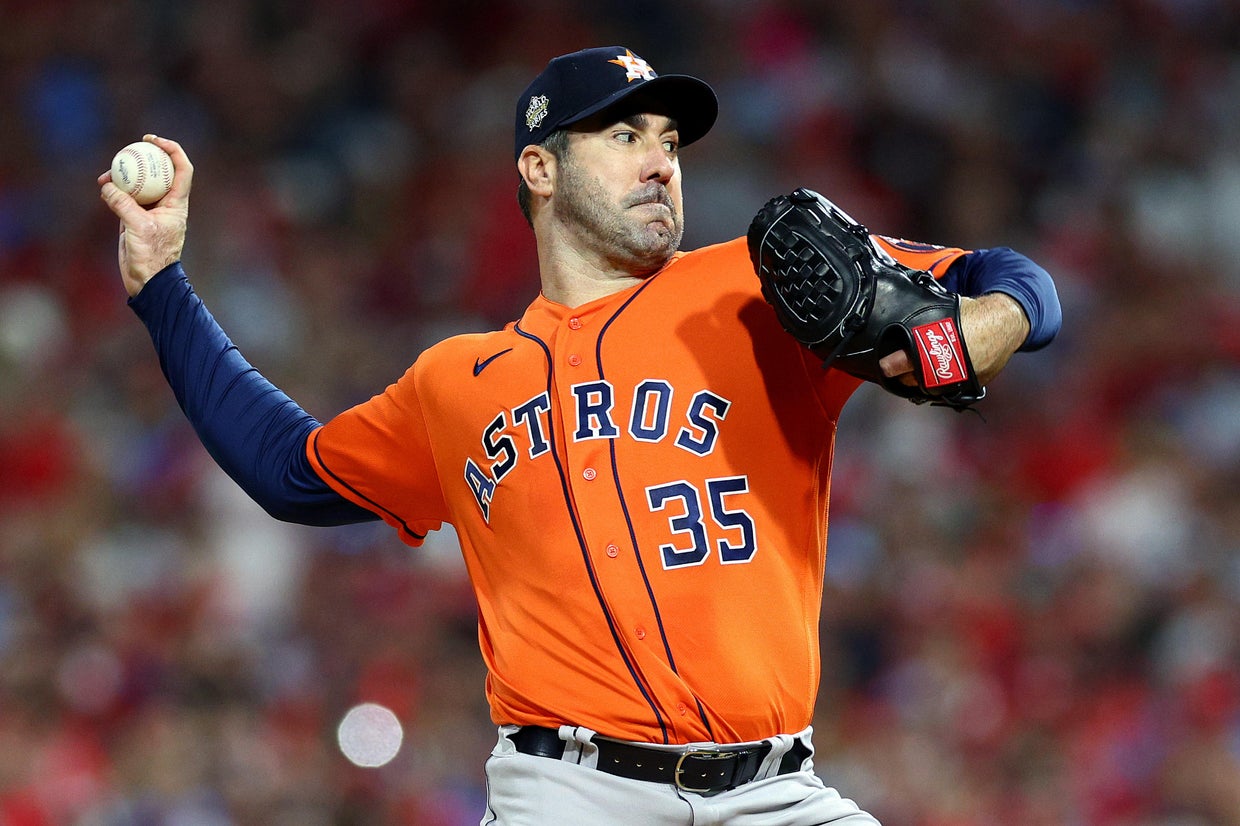 Houston Astros' Justin Verlander earns first World Series victory - CBS ...