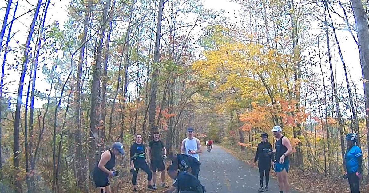 Georgia police officer revives runner after performing CPR for more than 10 minutes