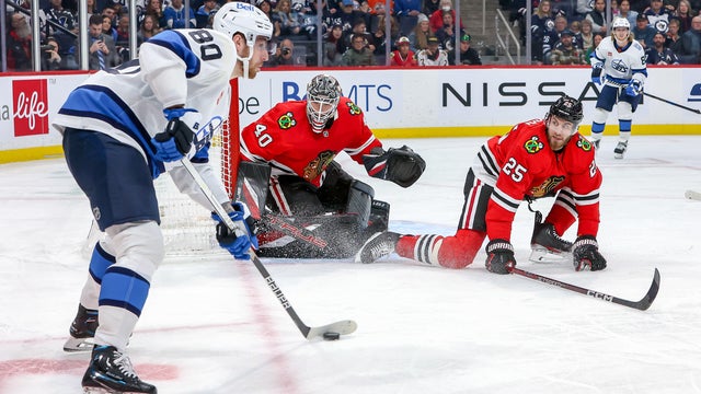 Chicago Blackhawks v Winnipeg Jets 
