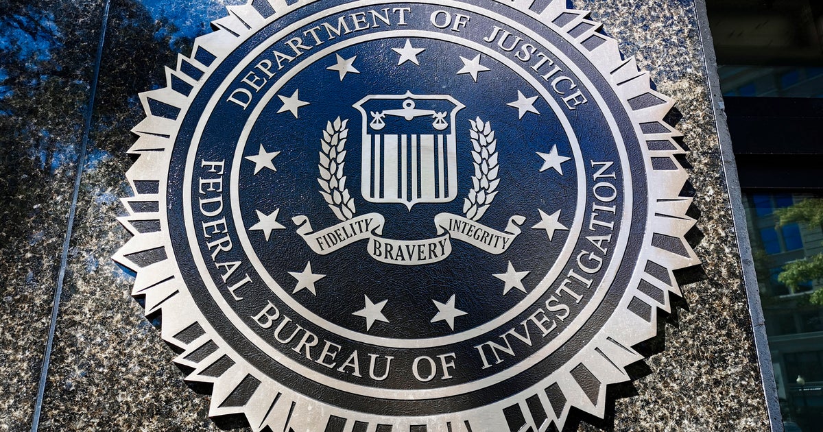 Fugitive on the run for 10 years arrested in Mexico, extradited back to ...