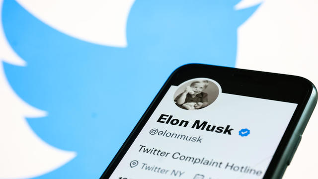 Elon Musk 'Twitter Complaint Hotline Operator' Photo Illustrations 